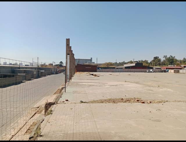 4,000M² WAREHOUSE TO LET IN PRETORIA WEST